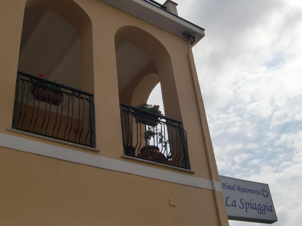 Hotel La Spiaggia Monterosso al Mare Exterior photo